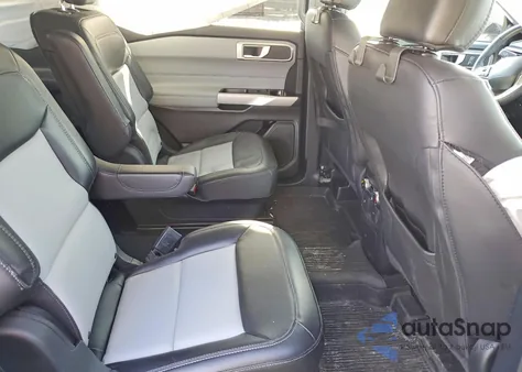 2022 Ford Explorer Xlt z USA, uszkodzony, nr VIN 1FMSK8DH8NGA55324